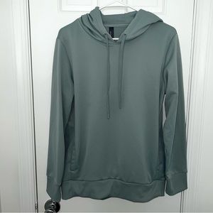 Mondetta sage green hoodie sweatshirt, light olive boxy performance hoodie USA